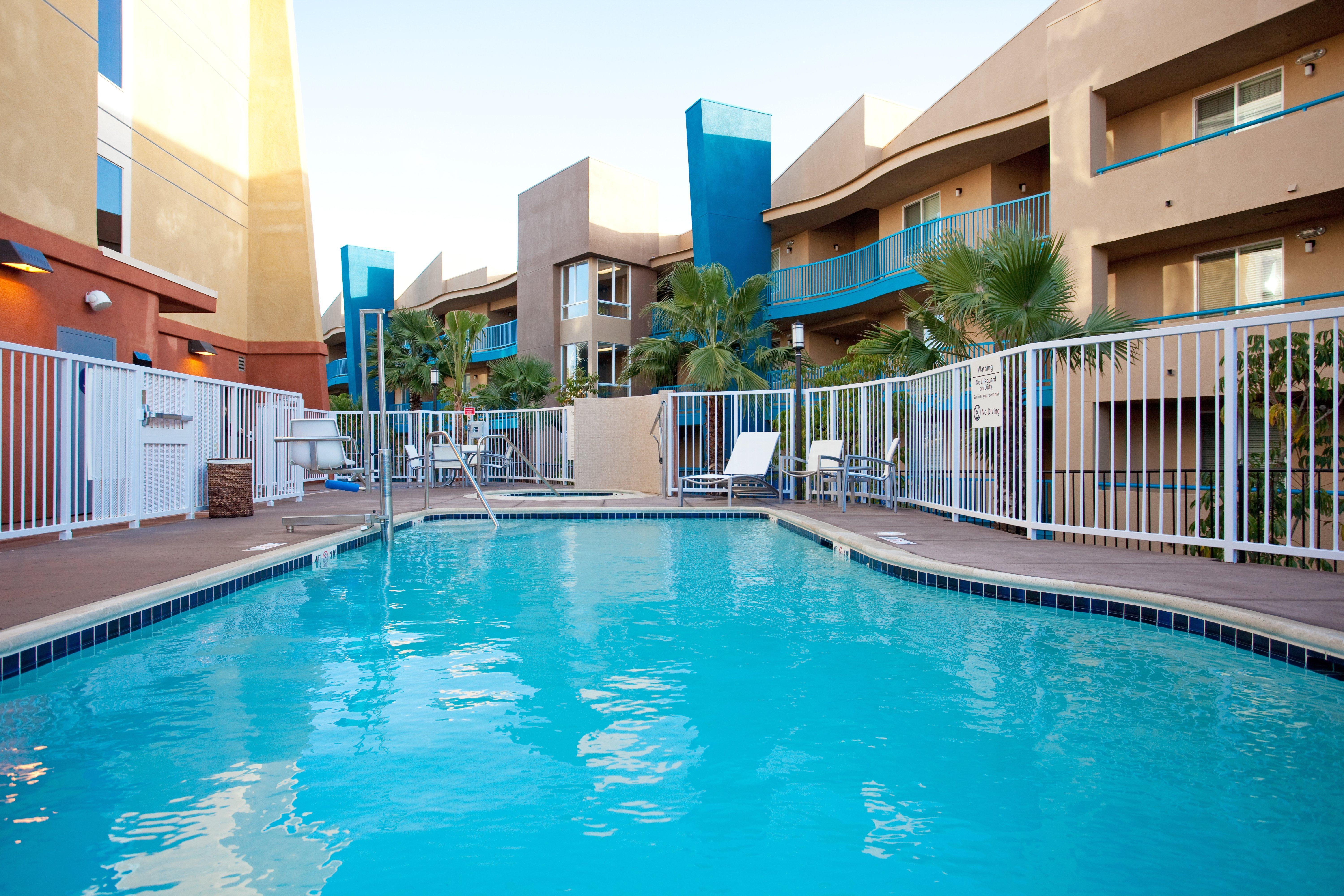 Holiday Inn Oceanside Marina Camp Pendleton By Ihg Facilidades foto
