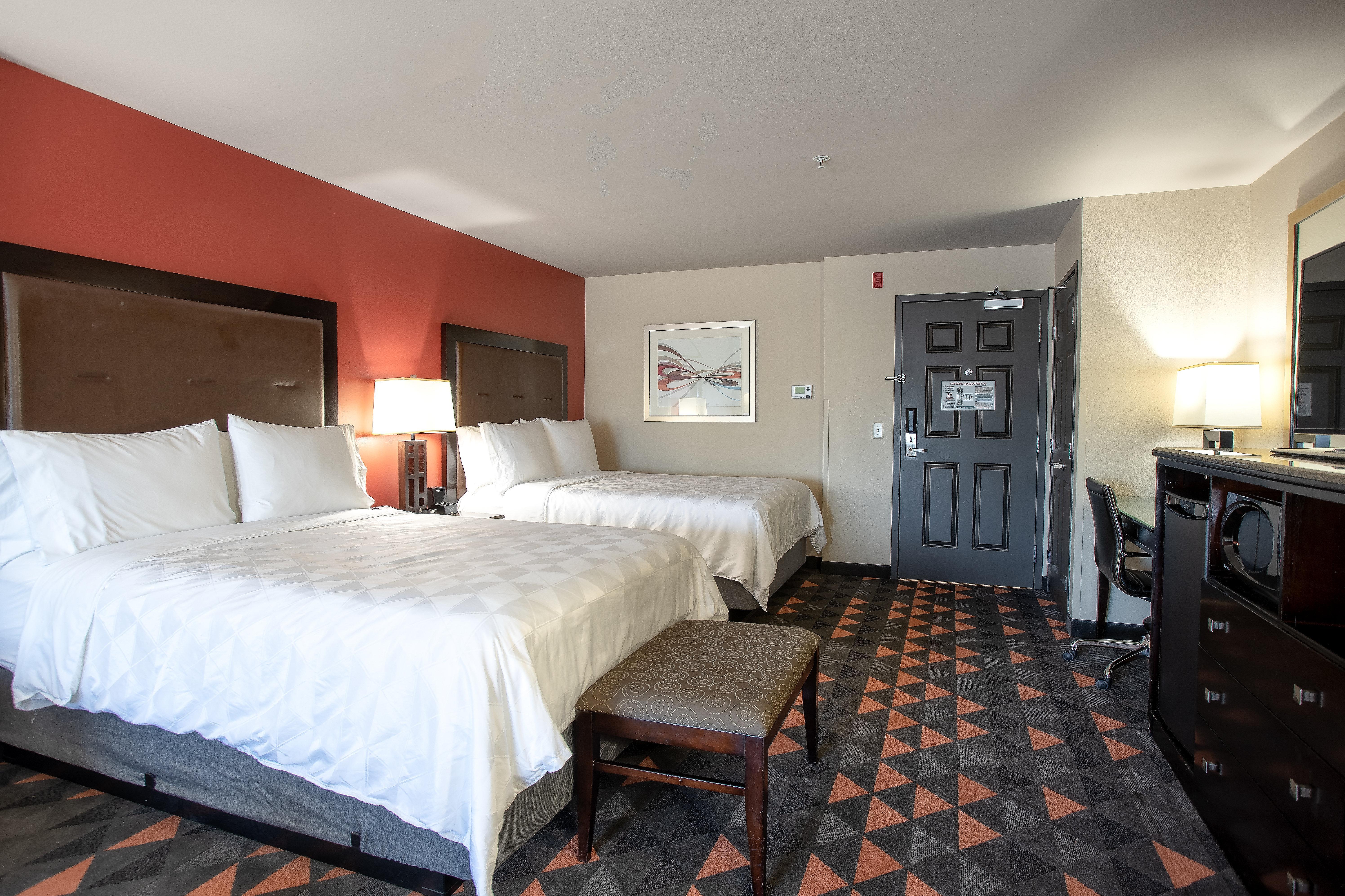 Holiday Inn Oceanside Marina Camp Pendleton By Ihg Exterior foto