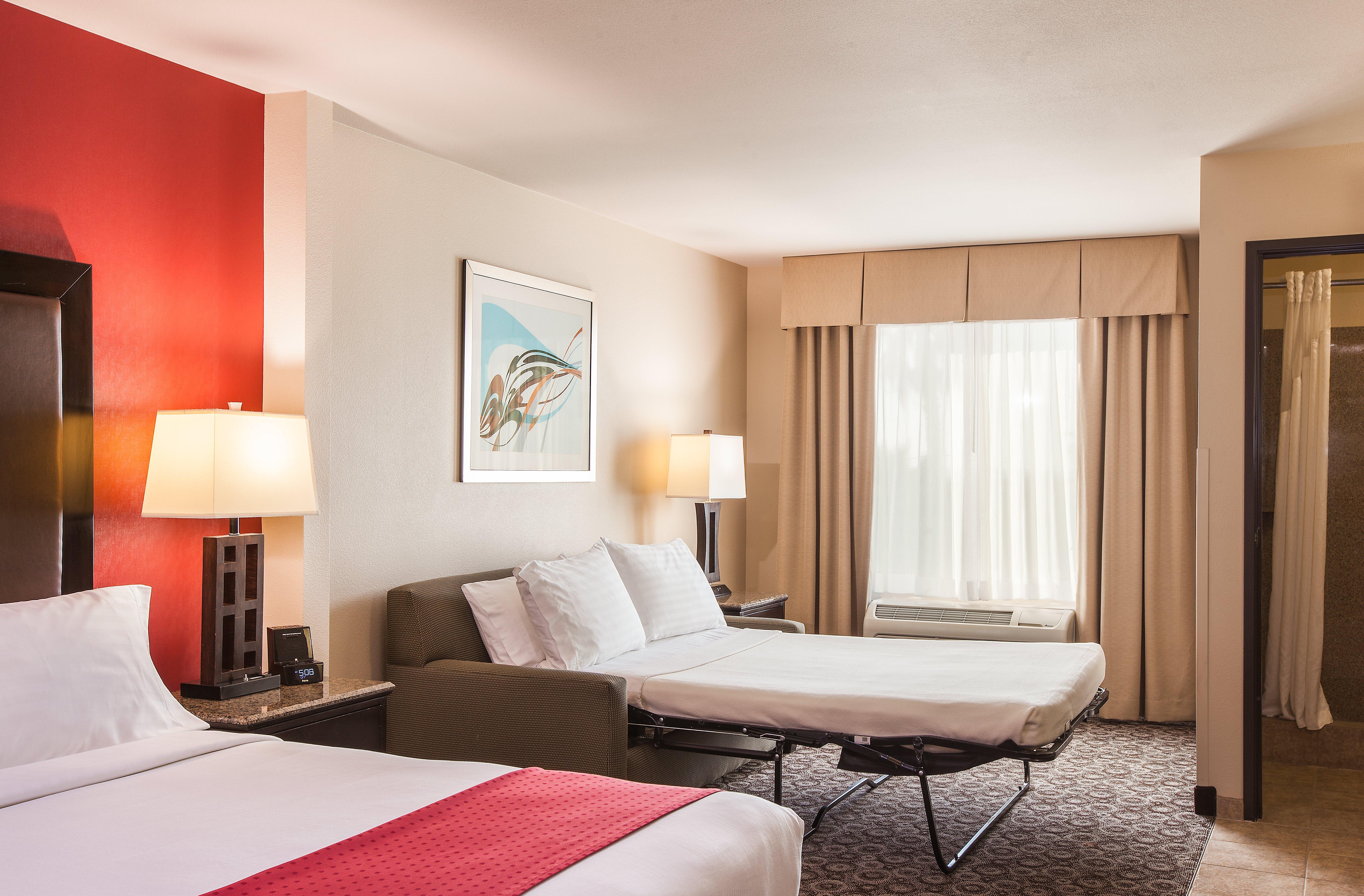 Holiday Inn Oceanside Marina Camp Pendleton By Ihg Exterior foto